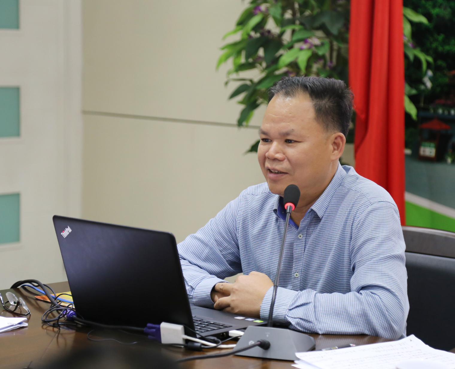 宣传部部长黄轩庄发言 .jpg
