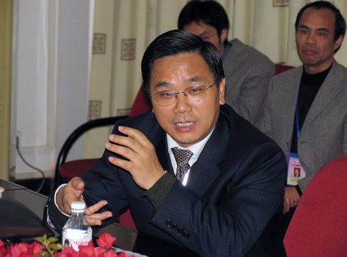 陈时见教授在讲话。